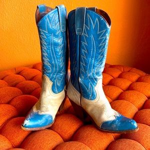 Urban Cowboy Vintage distressed BoHo boot size 9